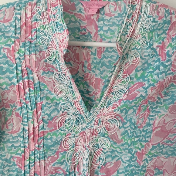 Y2K Lilly Pulitzer Sarasota Beaded Tunic in Lobstah Roll Print - Picture 8 of 14